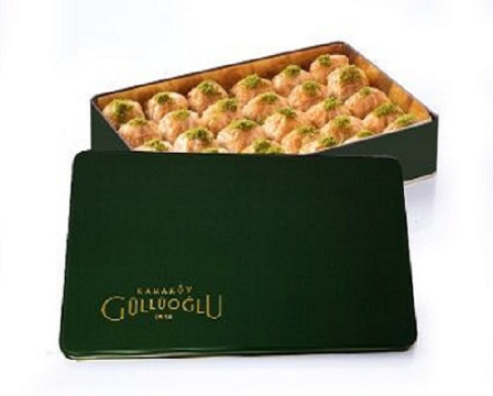  Baklava with Pistachio gift box Güllüoğlu 1kg