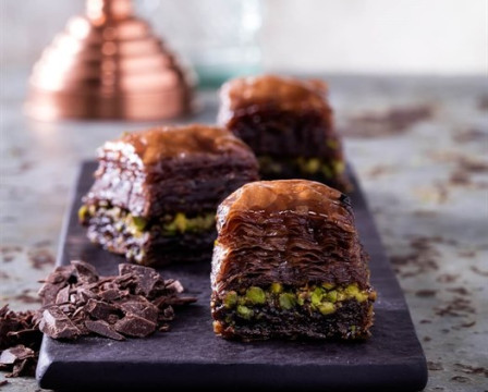 Baklava with Chocolate and Pistachio 1.1kg