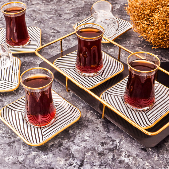 Luxurious classic Turkish tea cups