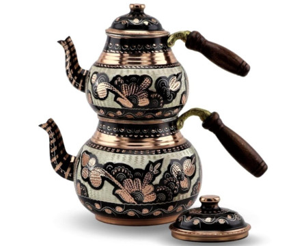 Luxurious embossed Ottoman teapot
