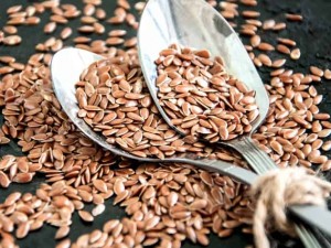 Flax seeds for pregnant women, benefits and risks