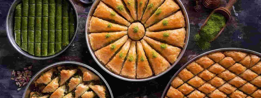 لعشاق الطعم الأصيل .. أشهر حلويات العيد التركية